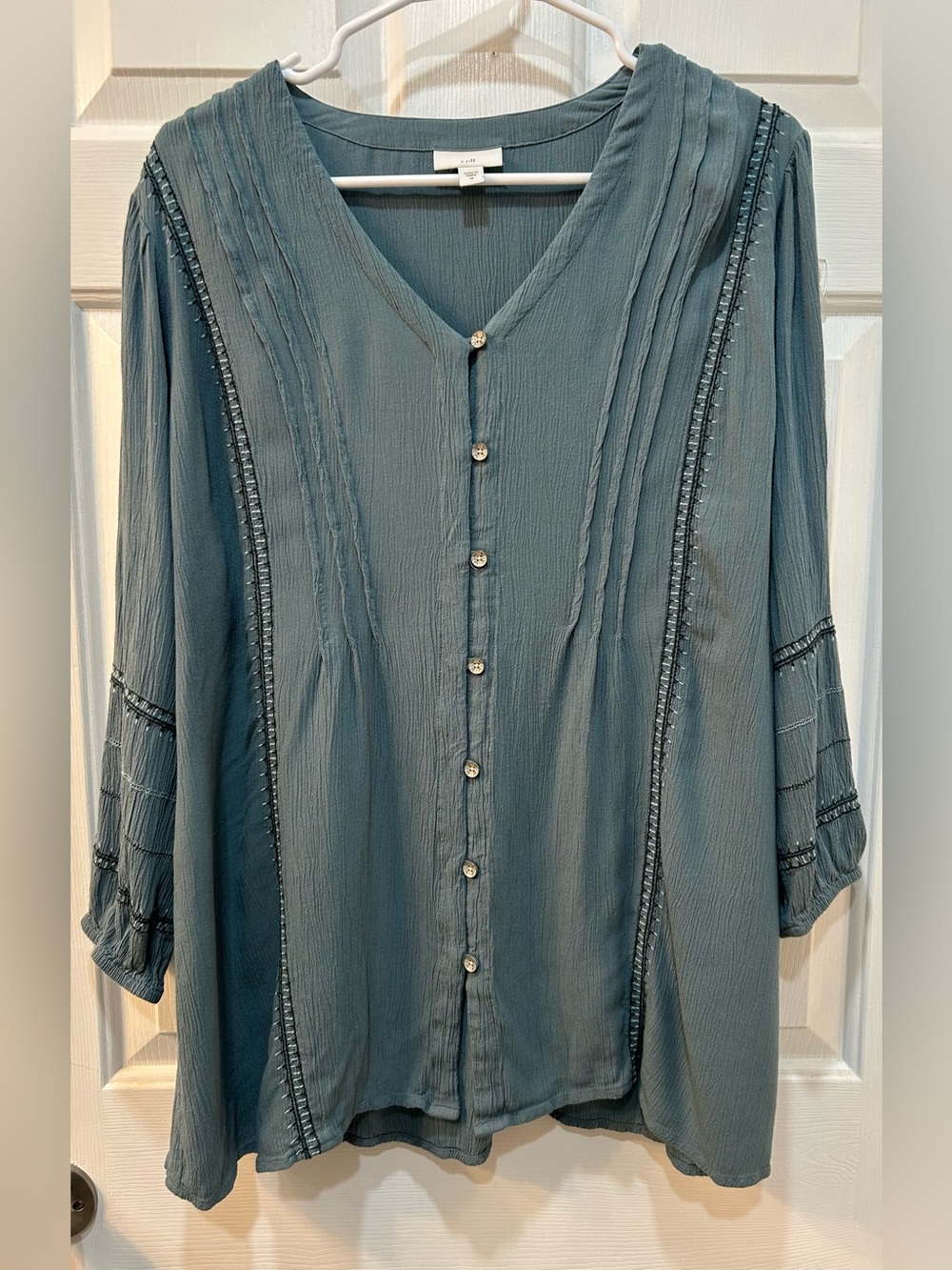 J. Jill Pin Tucked Embroidered Flowy Tunic Blouse Sz M Boho Cottage Earthy Teal
